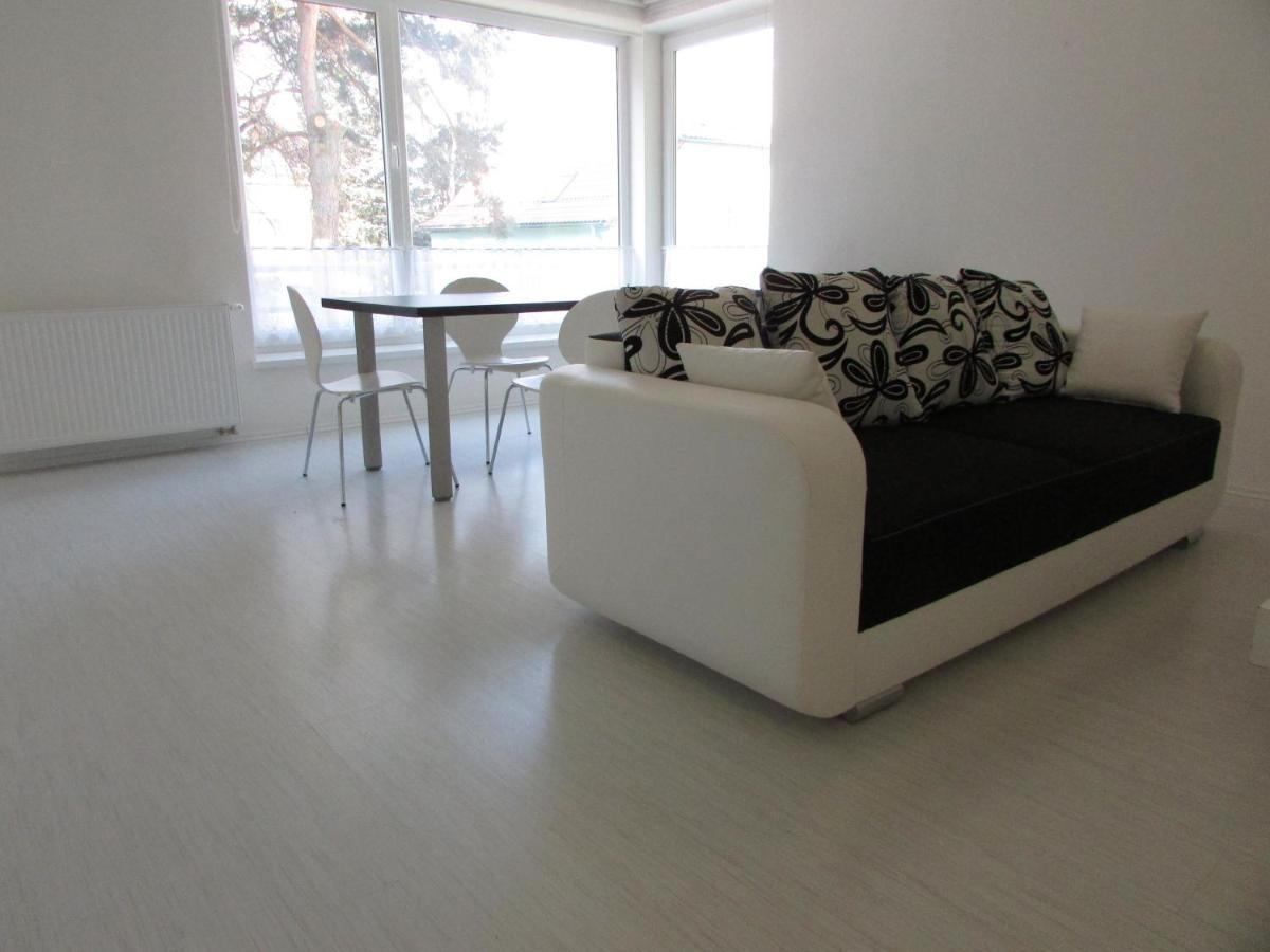 Beautiful City Center Apartment With Private Parking Martin Exterior foto